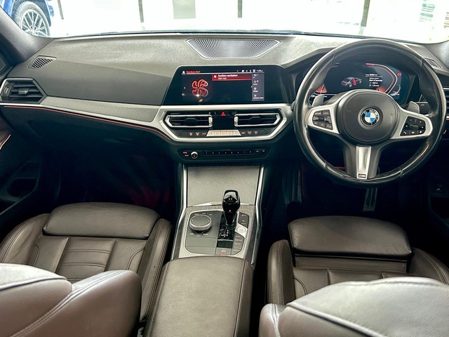 BMW 3 Series 330i M Sport Second-hand 2022 BMW 3 Series 330i M Sport for sale in Gurgaon-28