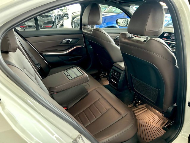 BMW 3 Series 330i M Sport Second-hand 2022 BMW 3 Series 330i M Sport for sale in Gurgaon-29