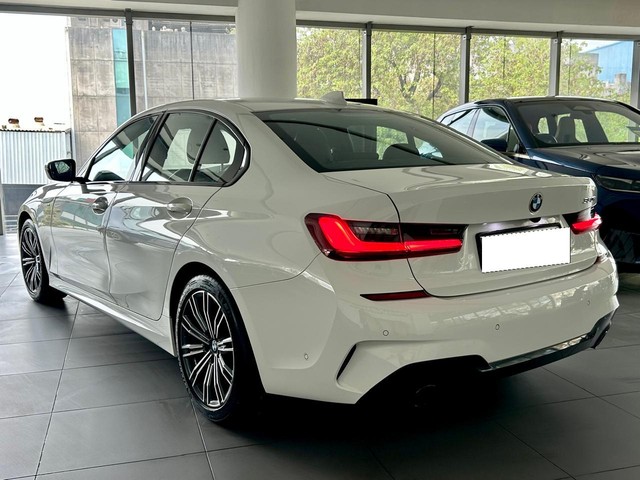BMW 3 Series 330i M Sport Second-hand 2022 BMW 3 Series 330i M Sport for sale in Gurgaon-17