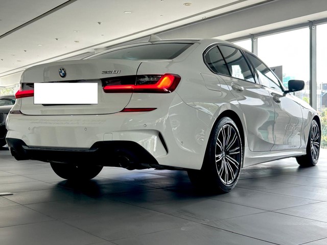 BMW 3 Series 330i M Sport Second-hand 2022 BMW 3 Series 330i M Sport for sale in Gurgaon-10