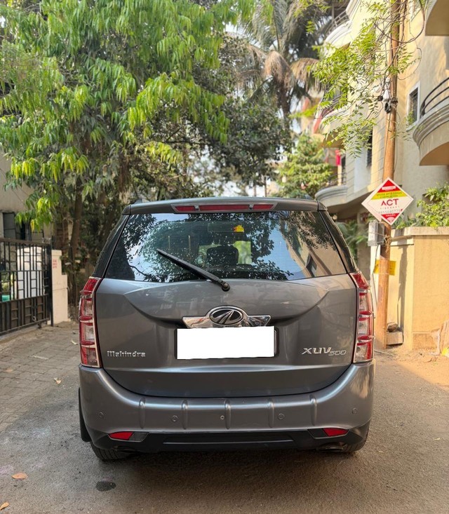 Second-hand 2012 Mahindra XUV500 W8 FWD for sale in Pune-2