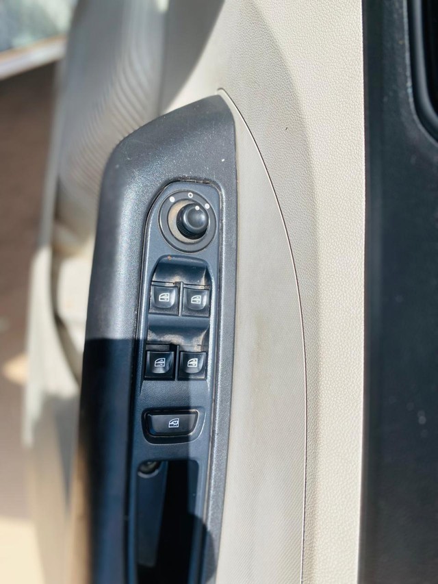 Renault Triber RXT BSIV Second-hand 2020 Renault Triber RXT BSIV for sale in Ahmedabad-13