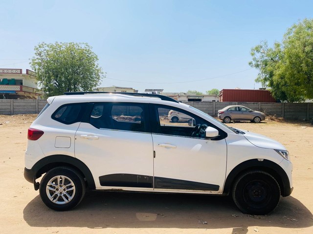 Renault Triber RXT BSIV Second-hand 2020 Renault Triber RXT BSIV for sale in Ahmedabad-1