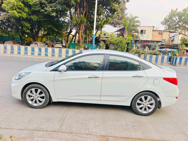 Second-hand 2012 Hyundai Verna 1.6 SX VTVT for sale in Pune-3
