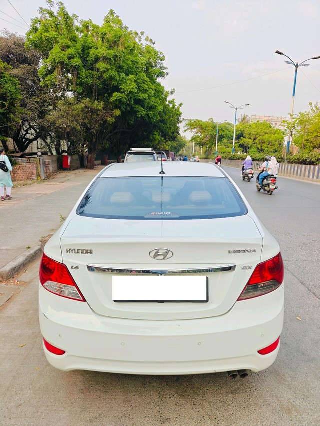 Second-hand 2012 Hyundai Verna 1.6 SX VTVT for sale in Pune-2