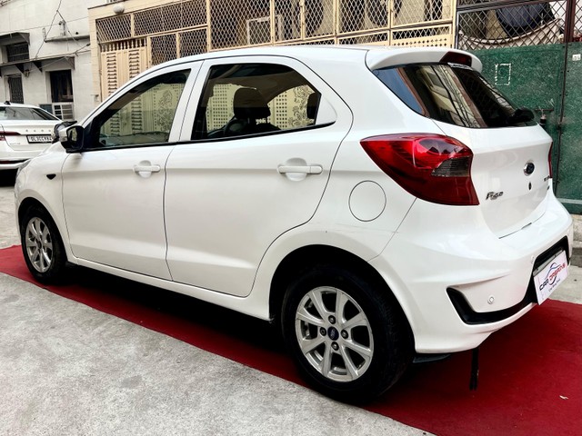 Second-hand 2019 Ford Figo 1.5D Titanium Plus MT for sale in New Delhi-7