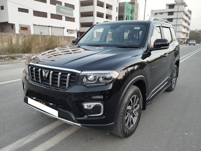 Mahindra Scorpio N Z8L Diesel AT Second-hand 2025 Mahindra Scorpio N Z8L Diesel AT for sale in New Delhi-4