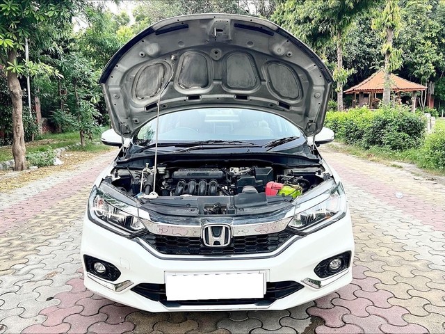 Second-hand 2018 Honda City Anniversary i-VTEC CVT ZX for sale in New Delhi-17