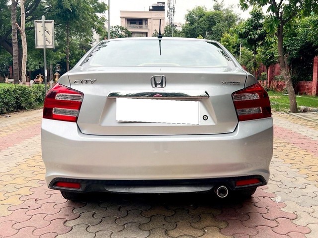 Second-hand 2014 Honda City i VTEC CVT VX for sale in New Delhi-11