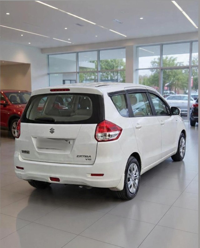 Second-hand 2013 Maruti Suzuki Ertiga VXI for sale in New Delhi-8