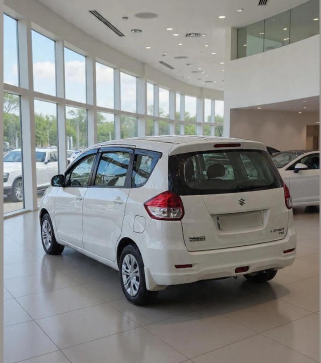 Second-hand 2013 Maruti Suzuki Ertiga VXI for sale in New Delhi-7