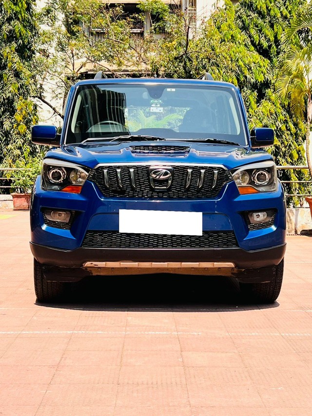 Mahindra Scorpio S10 AT 2WD Second-hand 2016 Mahindra Scorpio S10 AT 2WD for sale in Mumbai-9