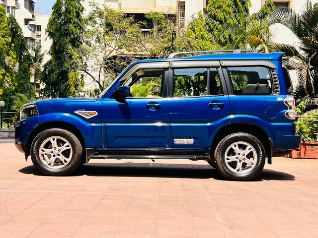 Mahindra Scorpio S10 AT 2WD Second-hand 2016 Mahindra Scorpio S10 AT 2WD for sale in Mumbai-3