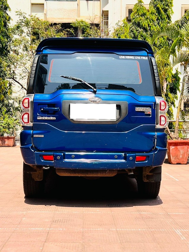 Mahindra Scorpio S10 AT 2WD Second-hand 2016 Mahindra Scorpio S10 AT 2WD for sale in Mumbai-2