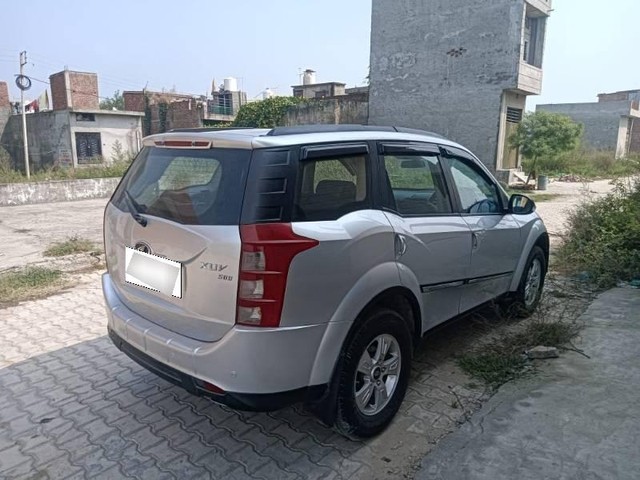 Second-hand 2013 Mahindra XUV500 W6 2WD for sale in Ludhiana-7