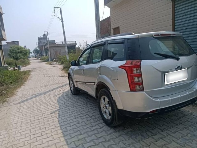 Second-hand 2013 Mahindra XUV500 W6 2WD for sale in Ludhiana-5