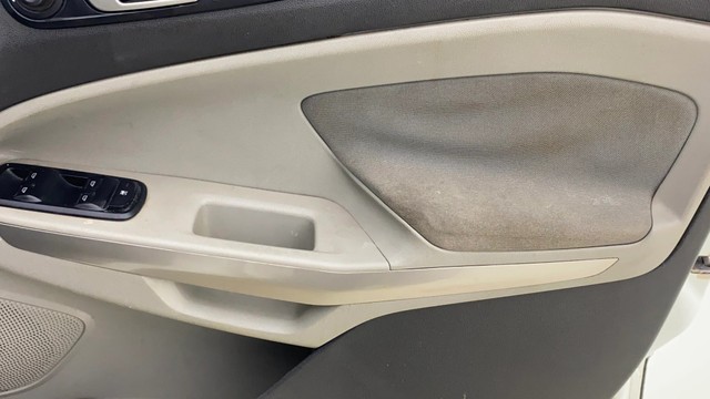 Ford Ecosport 1.5 TDCi Trend BSIV Second-hand 2016 Ford Ecosport 1.5 TDCi Trend BSIV for sale in Ahmedabad-17