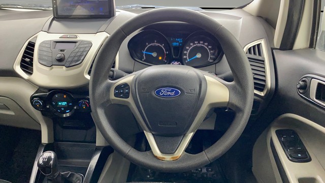 Ford Ecosport 1.5 TDCi Trend BSIV Second-hand 2016 Ford Ecosport 1.5 TDCi Trend BSIV for sale in Ahmedabad-12