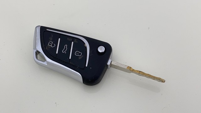 Ford Ecosport 1.5 TDCi Trend BSIV Second-hand 2016 Ford Ecosport 1.5 TDCi Trend BSIV for sale in Ahmedabad-21