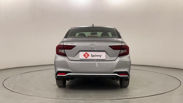 Second-hand 2023 Honda Amaze VX CVT Petrol for sale in Pune-4