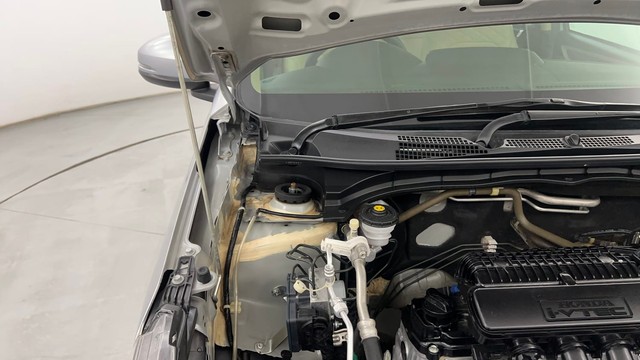 Second-hand 2023 Honda Amaze VX CVT Petrol for sale in Pune-33