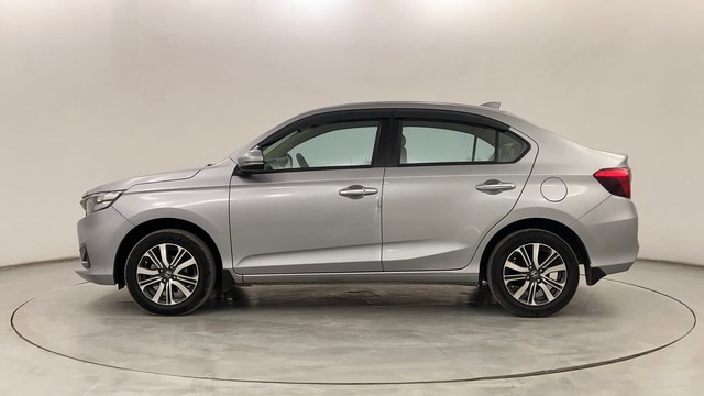 Second-hand 2023 Honda Amaze VX CVT Petrol for sale in Pune-6