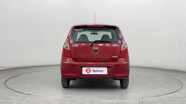 Second-hand 2013 Hyundai i20 Sportz Petrol for sale in Pune-4