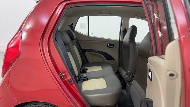 Second-hand 2013 Hyundai i20 Sportz Petrol for sale in Pune-24