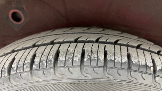 Second-hand 2013 Hyundai i20 Sportz Petrol for sale in Pune-23