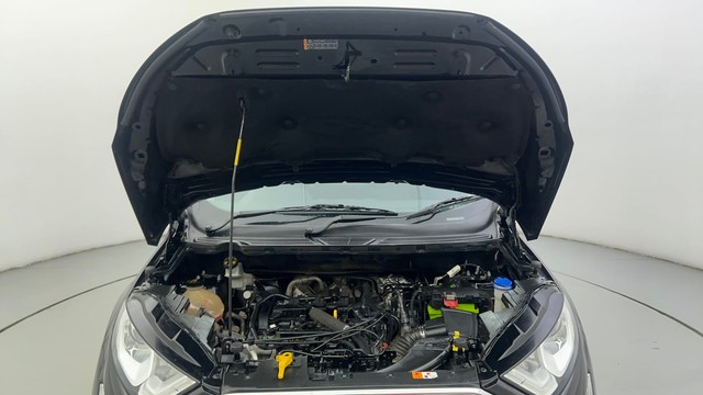 Second-hand 2018 Ford Ecosport Titanium for sale in Ahmedabad-8