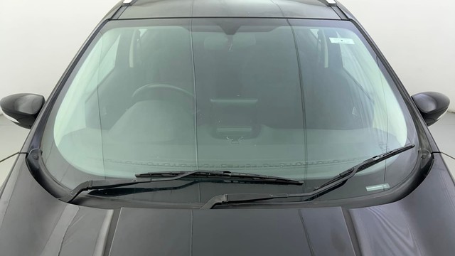 Second-hand 2018 Ford Ecosport Titanium for sale in Ahmedabad-10