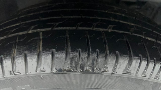 Second-hand 2018 Ford Ecosport Titanium for sale in Ahmedabad-28