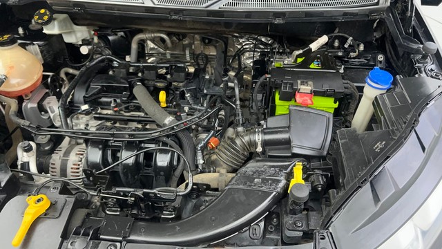 Second-hand 2018 Ford Ecosport Titanium for sale in Ahmedabad-33