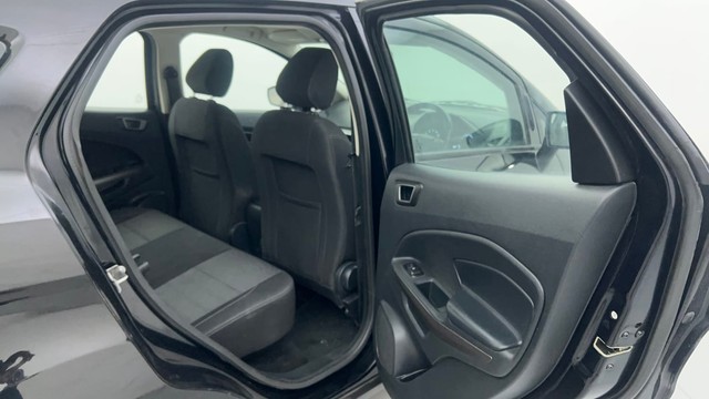 Second-hand 2018 Ford Ecosport Titanium for sale in Ahmedabad-31