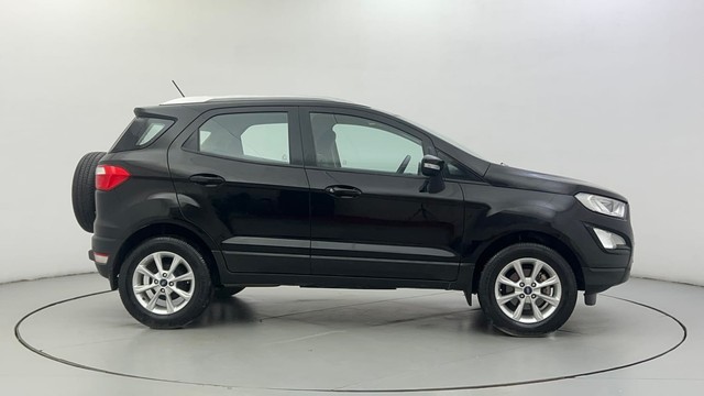 Second-hand 2018 Ford Ecosport Titanium for sale in Ahmedabad-2