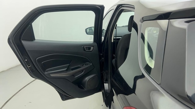 Second-hand 2018 Ford Ecosport Titanium for sale in Ahmedabad-37