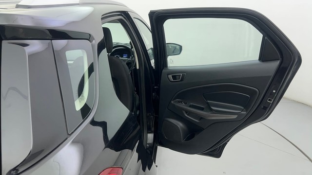 Second-hand 2018 Ford Ecosport Titanium for sale in Ahmedabad-25