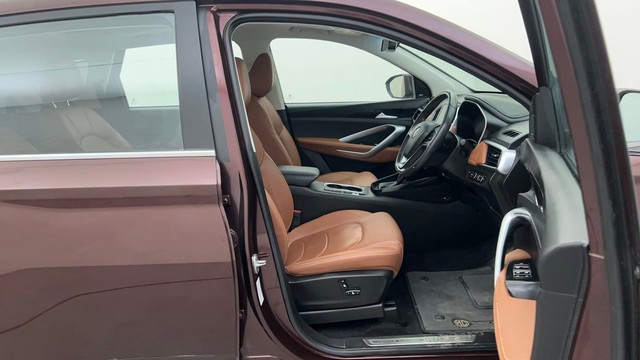 Second-hand 2021 MG Hector Plus 1.5 Turbo Sharp Pro 7 Str BSVI for sale in Ahmedabad-15