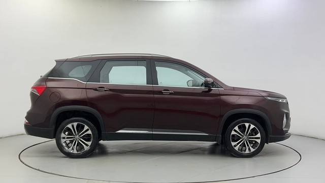Second-hand 2021 MG Hector Plus 1.5 Turbo Sharp Pro 7 Str BSVI for sale in Ahmedabad-2