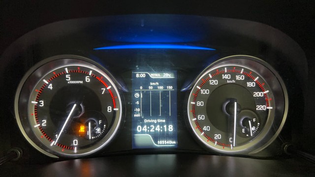 Second-hand 2024 Maruti Suzuki XL6 Zeta CNG for sale in Thane-13