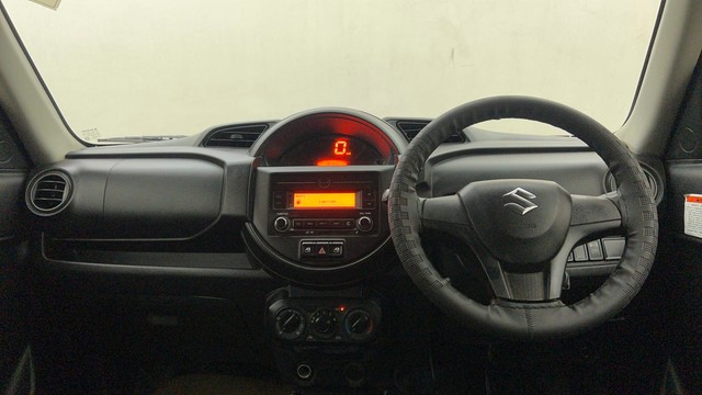 Second-hand 2021 Maruti Suzuki S-Presso VXI CNG for sale in Mumbai-11