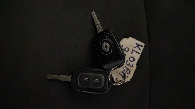 Second-hand 2023 Renault Triber RXL BSVI for sale in Faridabad-21