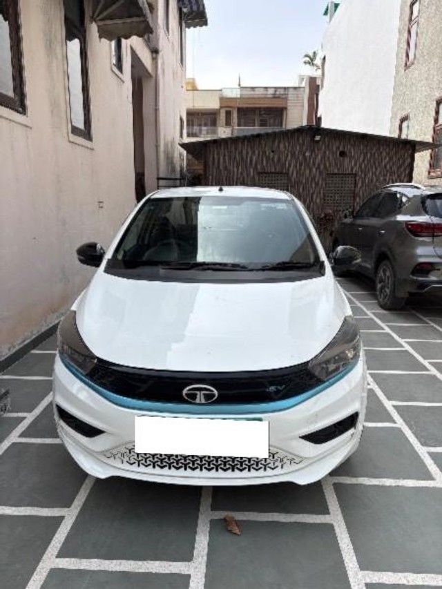 Tata Tiago EV XT LR - Photo 4