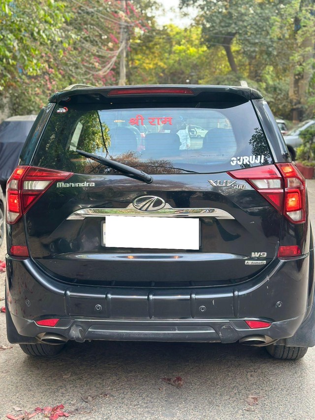 Second-hand 2019 Mahindra XUV500 W9 AT BSIV for sale in New Delhi-1