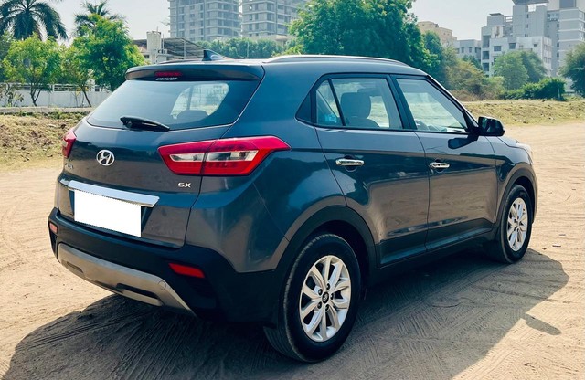 Second-hand 2019 Hyundai Creta 1.6 VTVT SX Plus for sale in Vadodara-12