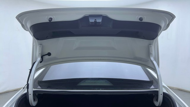 Second-hand 2022 Volkswagen Virtus Topline AT for sale in Hyderabad-27