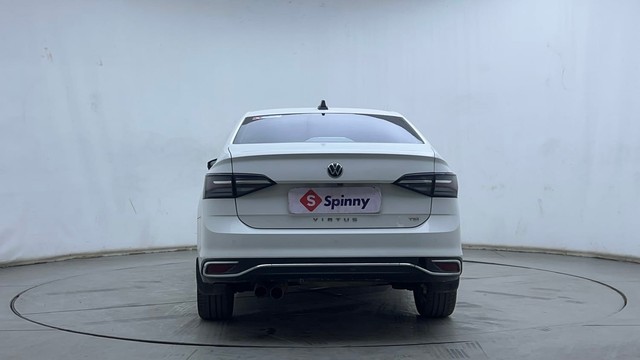 Second-hand 2022 Volkswagen Virtus Topline AT for sale in Hyderabad-4