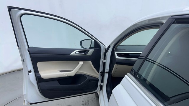 Second-hand 2022 Volkswagen Virtus Topline AT for sale in Hyderabad-33