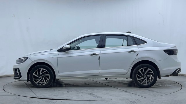 Second-hand 2022 Volkswagen Virtus Topline AT for sale in Hyderabad-6