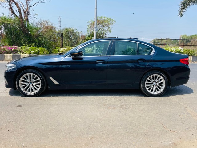 Second-hand 2020 BMW 5 Series 520d Luxury Line for sale in Mumbai-10
